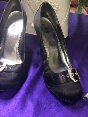 📌 Pulse Classic Satin 3.75-inch High Heel Pumps with Buckle